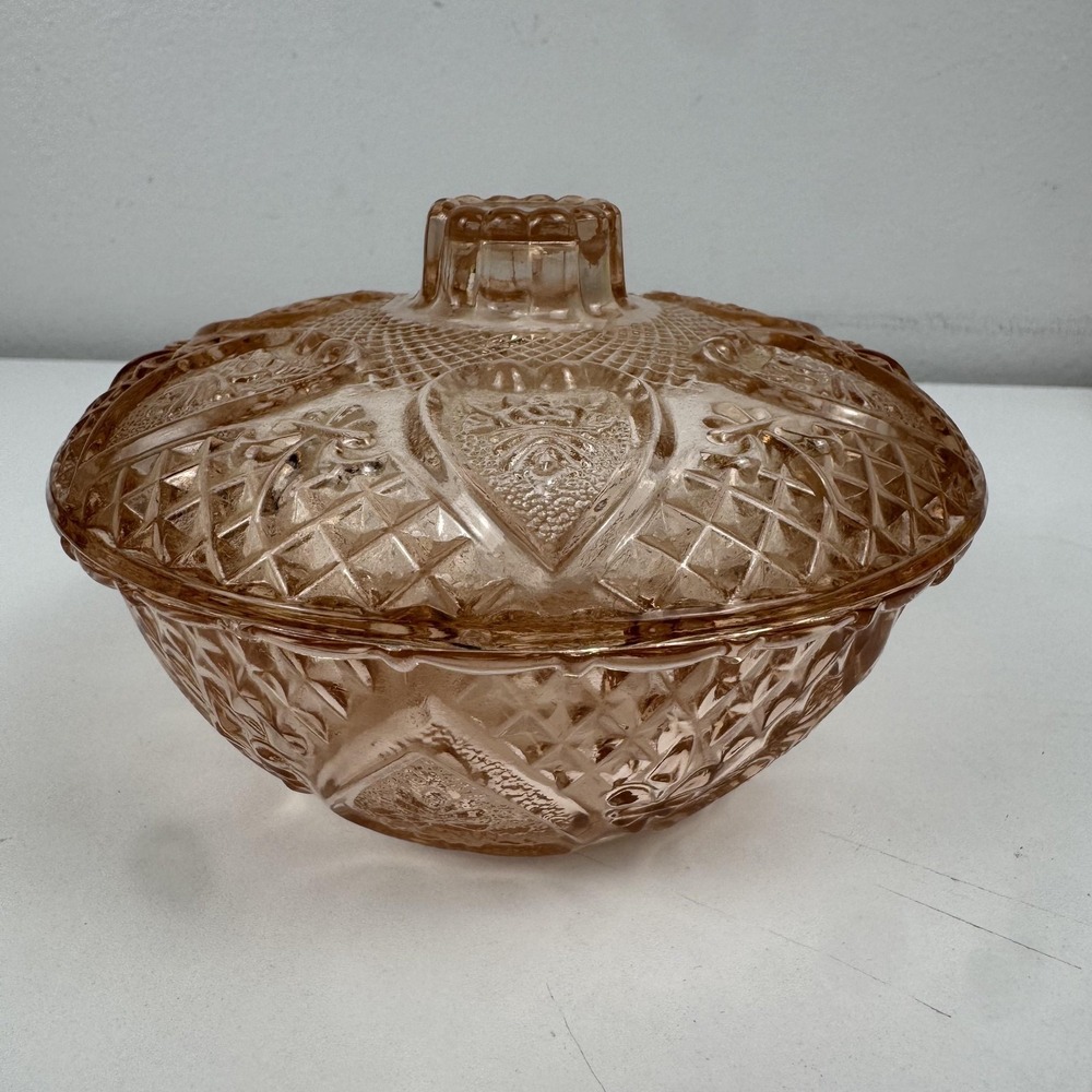 Pink Depression Glass Candy Dish Lidded Bowl Diamond‎ Cut Coquette Cottagecore